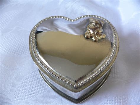 Metal Heart Shaped Trinket Box 